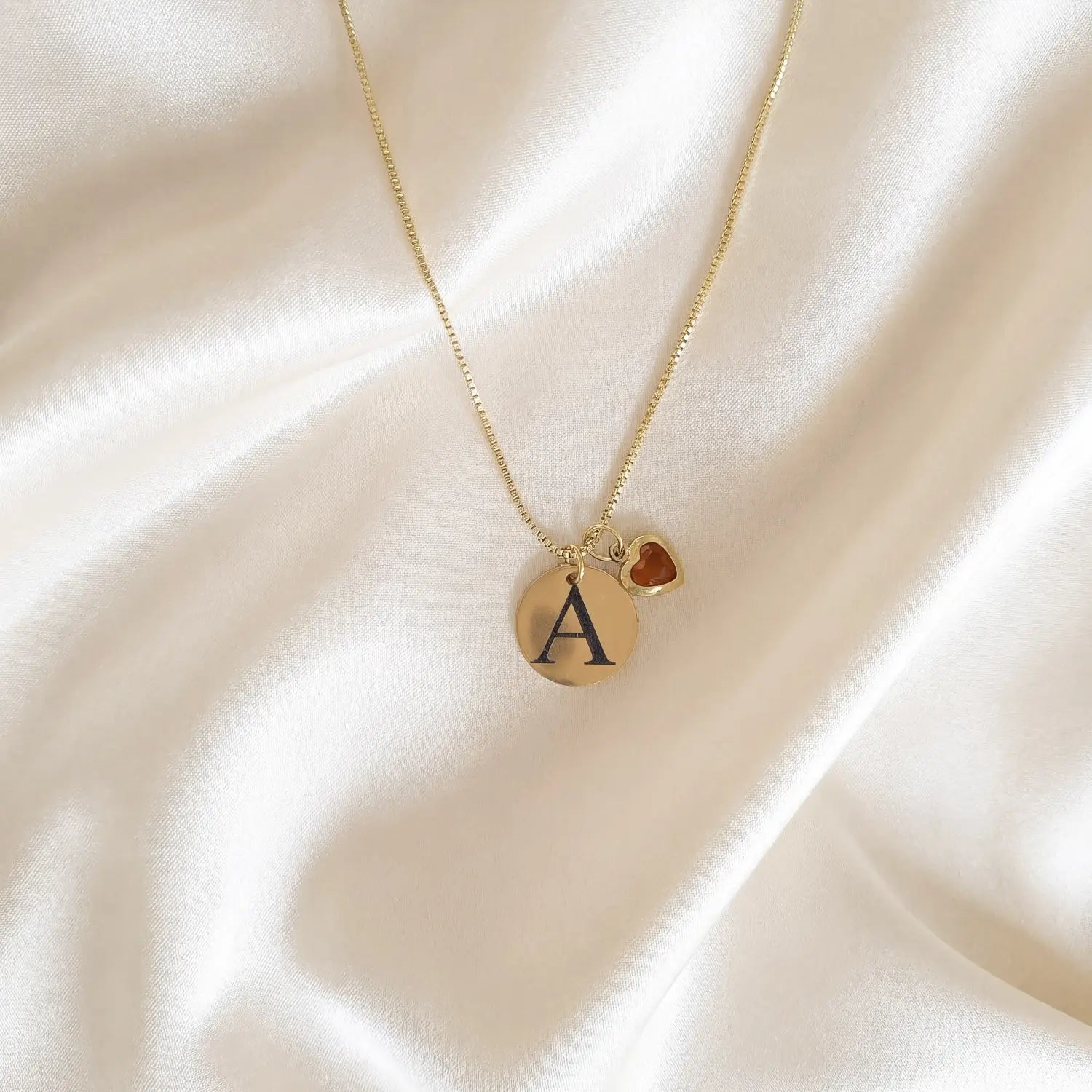 Colar Letter Personalizado Banhado à Ouro