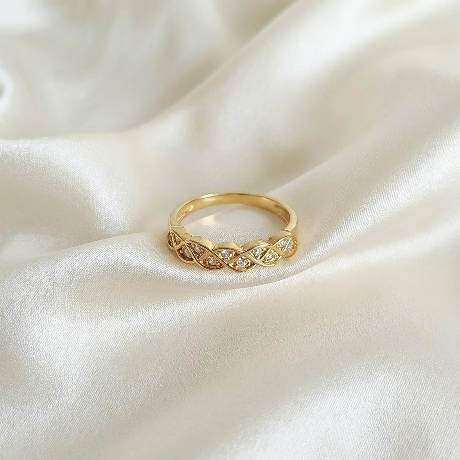 Anel Tranças Cravejadas