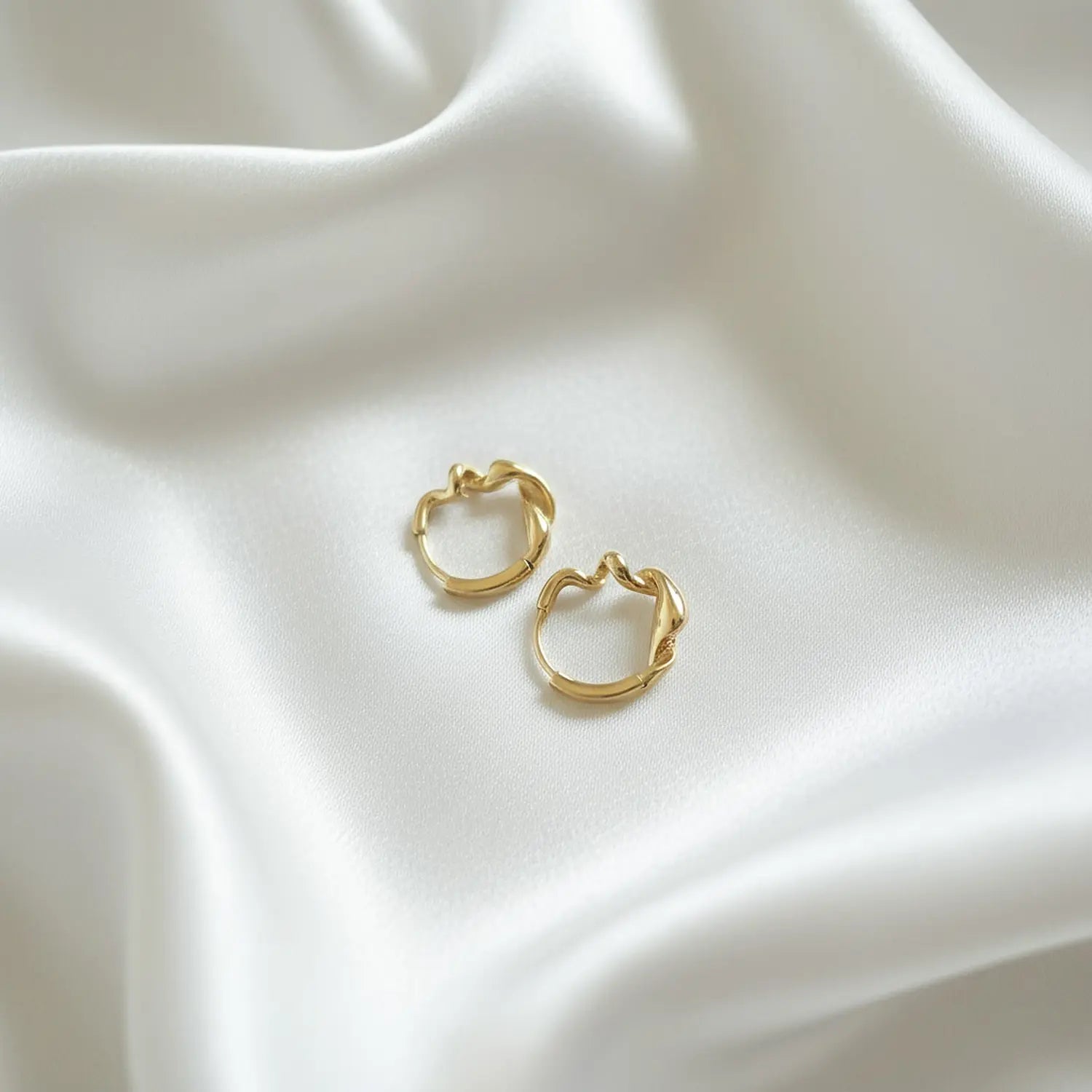 Brinco Argola Torcida