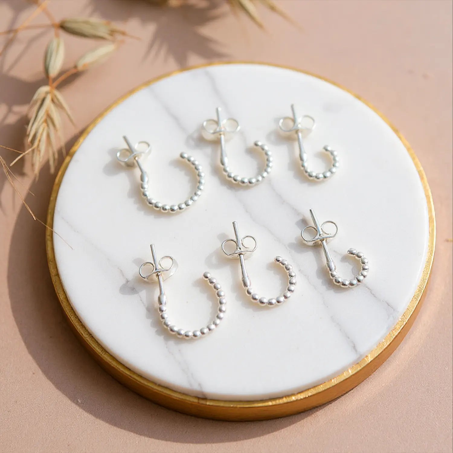 Três Brincos Argolas Clássicas Bolinhas Trio