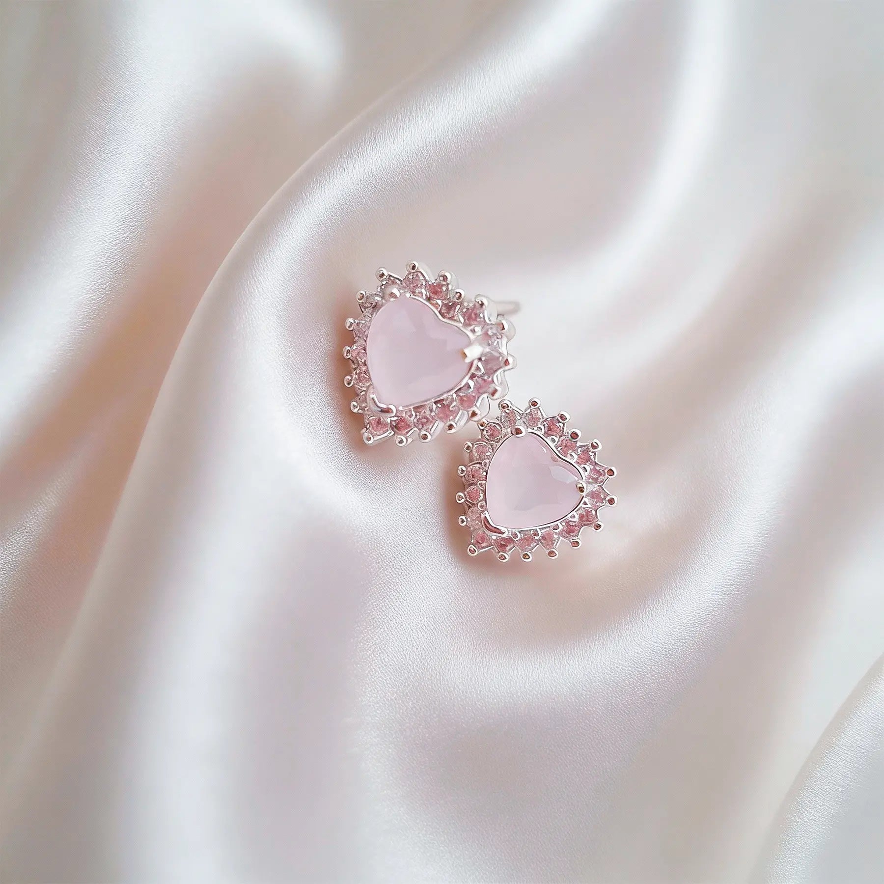 Brinco Coração Cravejado