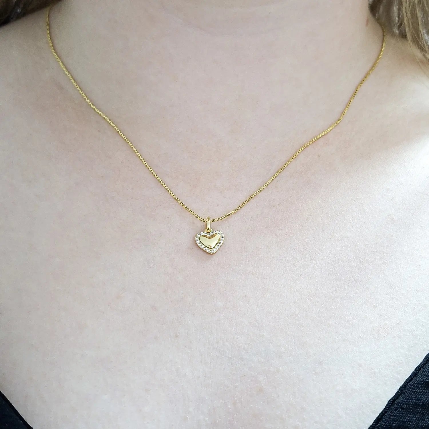 Colar Coração com Zircônias