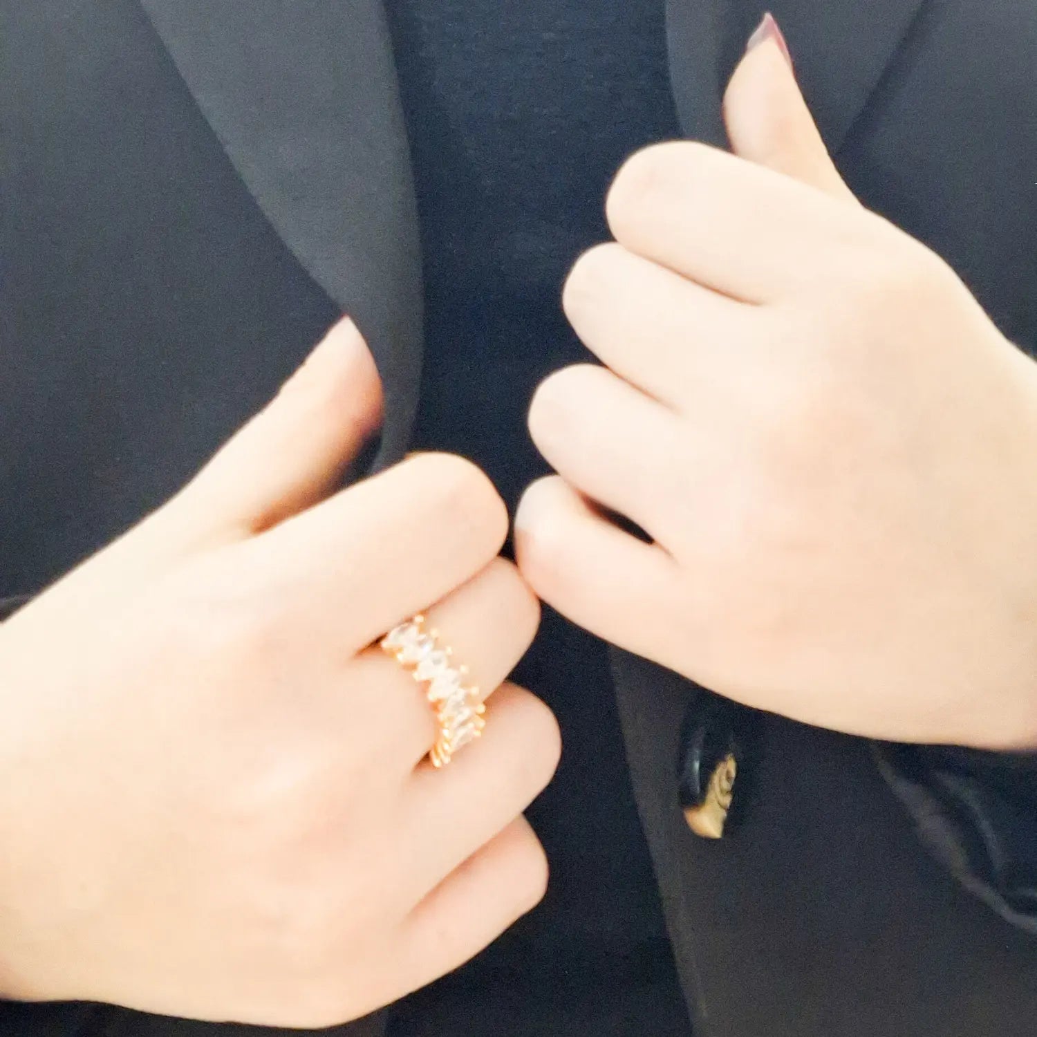 Anel Cristal Nove Pedras Navete - Ouro