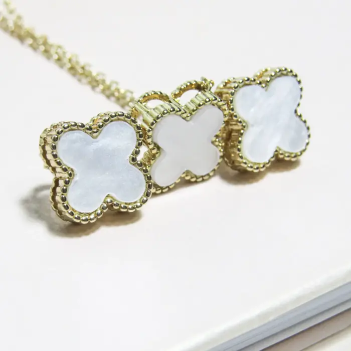 Conjunto Trevo Cores branco