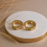 Brinco Argola Flor Zircônia